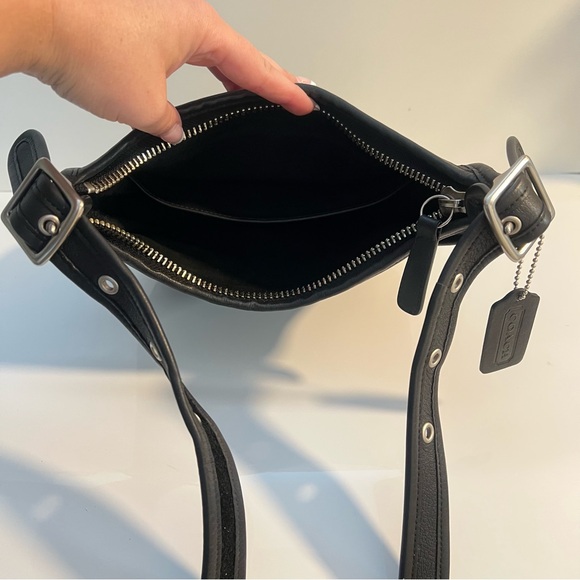 SOLD VINTAGE COACH Black Leather & Nickle Hardware Janice Legacy Bag #9959 - Picture 11 of 13